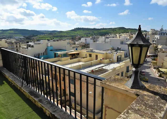 Red Malta - The Bijou Penthouse Apartment St. Paul's Bay