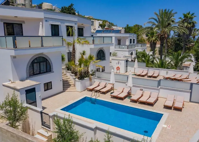 Baldacchino Holiday Villas Mellieha